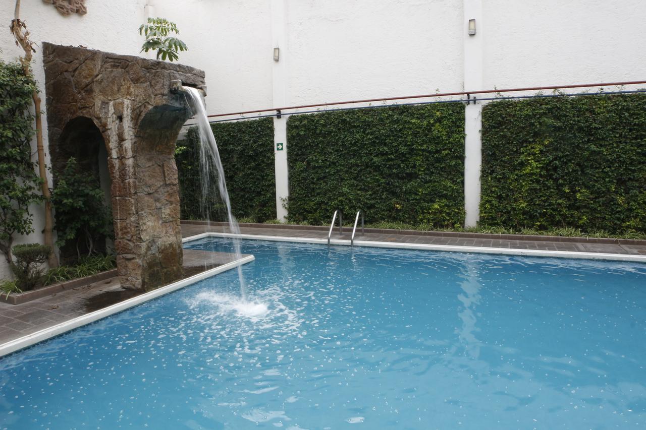 Radisson Hotel & Convention Center Toluca Exterior foto